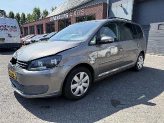 uszkodzony samochody osobowe Volkswagen Touran 1.4 TSI Comfortline (MPV 5-dr.) 2011/2