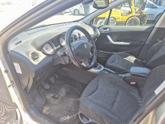 Peugeot 308 1.6 vti  7 PERSOONS picture 11