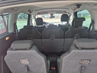 Peugeot 5008 1.6 VTI blue lease 7P picture 4