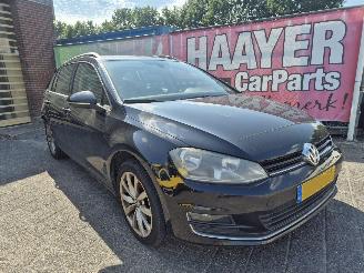 Schadeauto Volkswagen Golf 1.2 tsi business edition 2014/9