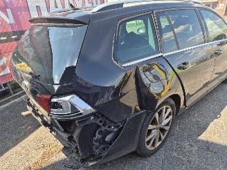 Volkswagen Golf 1.2 tsi business edition picture 2
