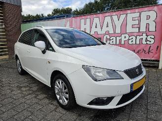 krockskadad bil auto Seat Ibiza 1.2 TDI style business ecomotiv 2014/10