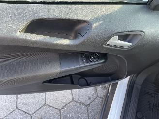 Ford Transit Courier Van 1.0 EcoBoost 100PK picture 12