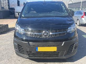 Opel Vivaro-e 50kWh L2H1 Innovation 648KM!!!! Rijdbaar!!! picture 2