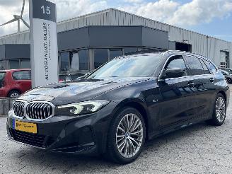 Damaged car BMW 3-serie Touring 320e 2022/10