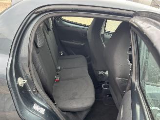 Peugeot 108 1.0 e-VTi Active picture 12