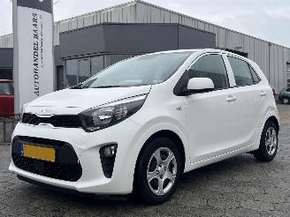 Schadeauto Kia Picanto 1.0 DPi ComfortLine 2022/2