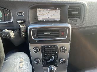 Volvo V-60 2.4 D6 AWD Plug-In Hybrid Summum picture 22