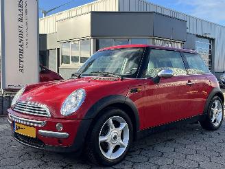 Schadeauto Mini One 1.6 One Pepper 2003/11