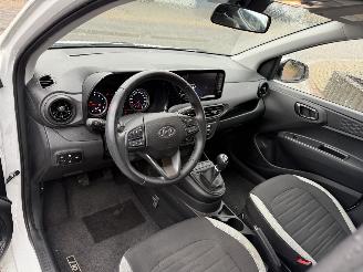 Hyundai I-10 1.0 Comfort Smart picture 18