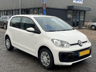 Volkswagen Up! 1.0 BMT move up! picture 3