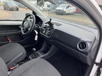 Volkswagen Up! 1.0 BMT move up! picture 12