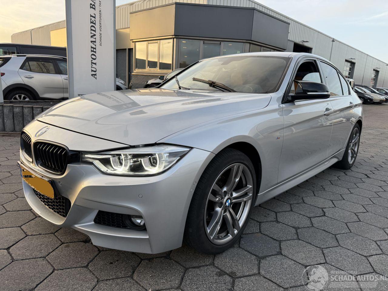 BMW 3-serie 320i High Executive