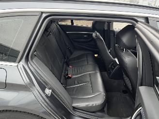 BMW 3-serie Touring 318i Luxury Edition picture 9