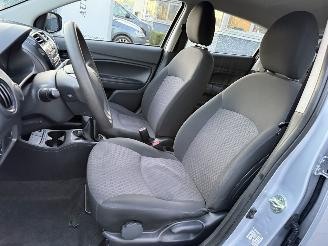 Mitsubishi Space-star 1.0 Cool+ picture 11