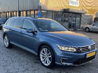 Volkswagen Passat Passat Variant 1.4 TSI GTE Connected Series Plus picture 3