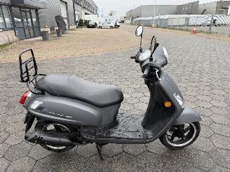 Sym Fiddle II picture 4