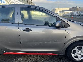 Kia Picanto 1.0 MPi ComfortPlusLine picture 12
