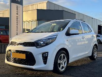 skadebil auto Kia Picanto 1.0 DPi ComfortLine AUTOMAAT 2022/7