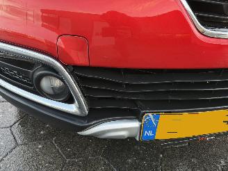 Renault Captur 0.9 TCe Helly Hansen picture 3