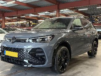 Avarii autoturisme Volkswagen Tiguan 1.5 eHybrid R-Line Edition 2025/10