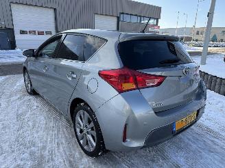 Toyota Auris 1.8 Hybrid Executive picture 7