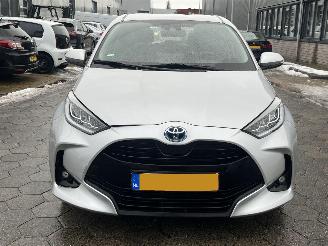 Toyota Yaris 1.5 Hybrid Dynamic picture 2
