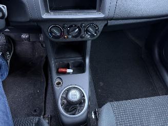 Suzuki Swift 1.3 GLS picture 20