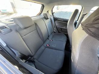 Volkswagen Up! 1.0 BMT move up! picture 10