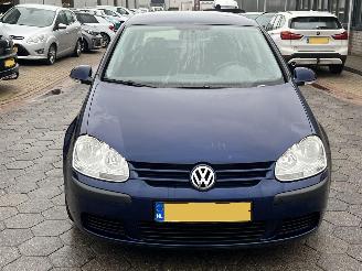 Volkswagen Golf 1.6 FSI Comfortline Business picture 2
