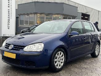 krockskadad bil auto Volkswagen Golf 1.6 FSI Comfortline Business 2006/11
