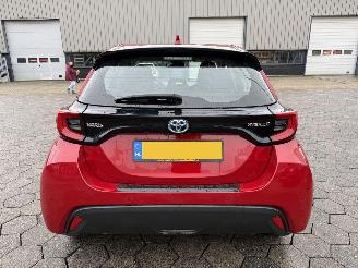 Toyota Yaris 1.5 Hybrid Dynamic picture 6