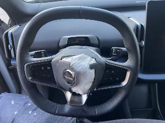 Volvo EX30 Single Motor Extended Range Plus 69 kWh picture 16