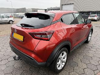 Nissan Juke 1.0 DIG-T Tekna picture 4