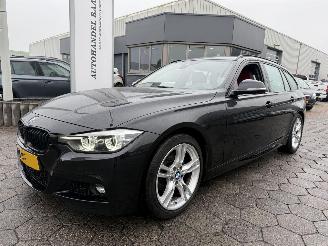 skadebil auto BMW 3-serie Touring 318i M Sport Nap 2019/5