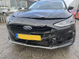 Ford Focus Wagon 1.0 EcoBoost Hybrid Connected picture 8