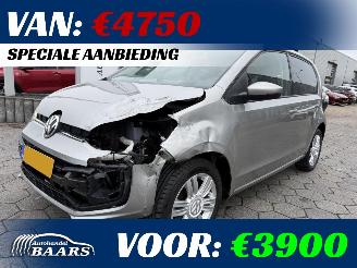 Schadeauto Volkswagen Up! 1.0 BMT high up! 2018/11