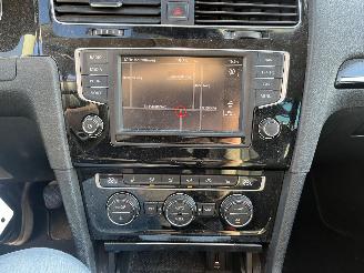 Volkswagen Golf Variant 1.2 TSI Business Edition Connected picture 20