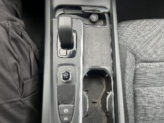 Volvo V-60 2.0 B3 Essential Edition picture 19