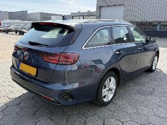 Vaurioauto  passenger cars Kia Ceed 1.0 T-GDi DynamicLine 2019/1