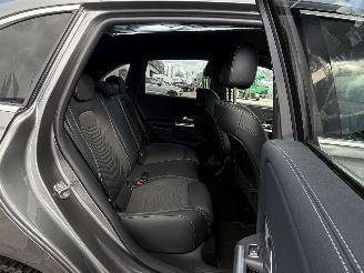 Mercedes B-klasse 250 e Star Edition AMG Line Plus picture 11