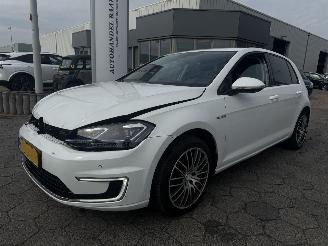 Schadeauto Volkswagen e-Golf E-golf 2018/3