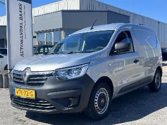 damaged commercial vehicles Renault Express 1.5 dCi 95 Comfort 2023/1