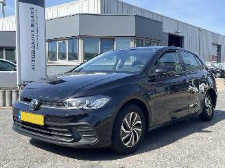 krockskadad bil auto Volkswagen Polo 1.0 TSI Life Business 2022/9