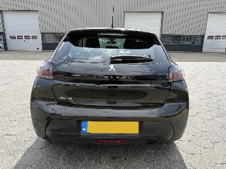 Peugeot 208 1.2 PureTech Active picture 5