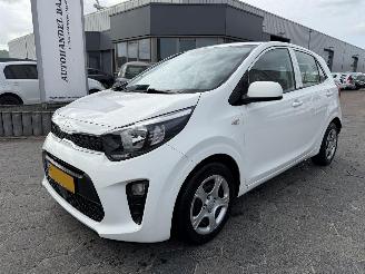 damaged passenger cars Kia Picanto 1.0 DPi ComfortLine 2018/1