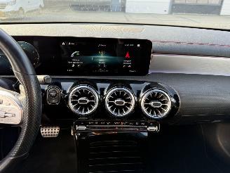 Mercedes Cla-klasse 200 Business Solution AMG picture 22