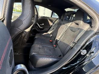 Mercedes Cla-klasse 200 Business Solution AMG picture 13