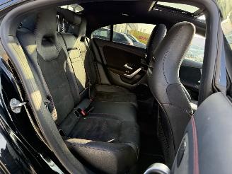 Mercedes Cla-klasse 200 Business Solution AMG picture 16