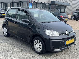 Volkswagen Up! 1.0 picture 3